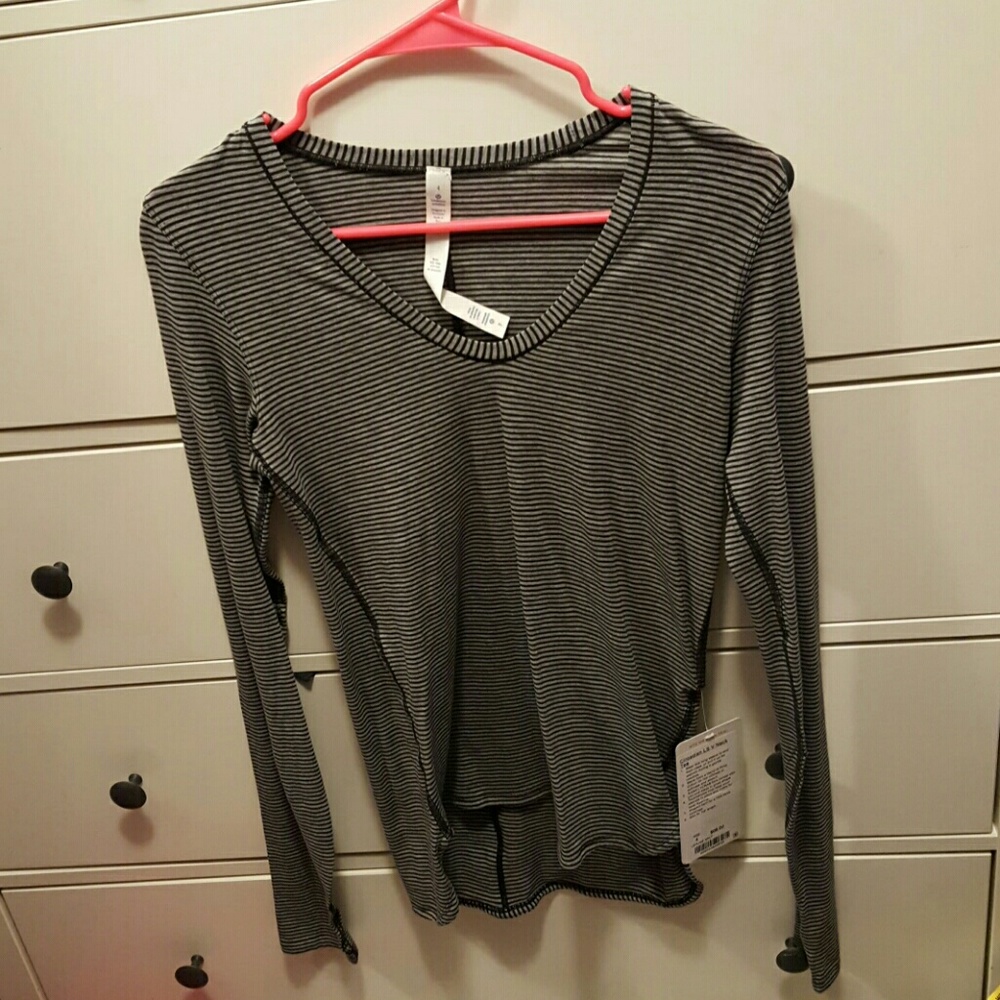 Lululemon long sleeve shirt
