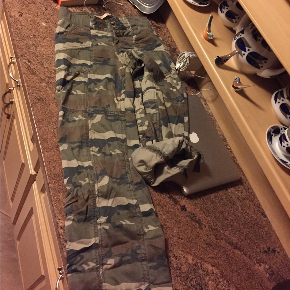 Mossimo camouflage scrub pants