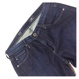 AG 'The Stilt' Cigarette Leg