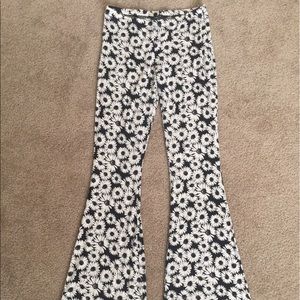 Daisy Print Wide-Leg Pants