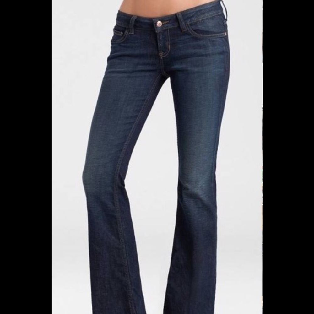 GUESS Jeans Foxy Flare Stretch