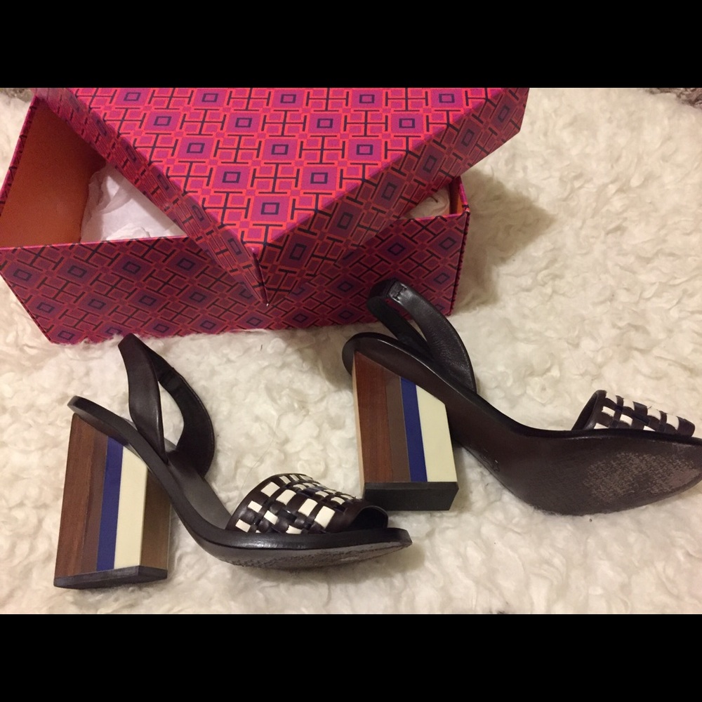 Tory burch emori sandals size 7