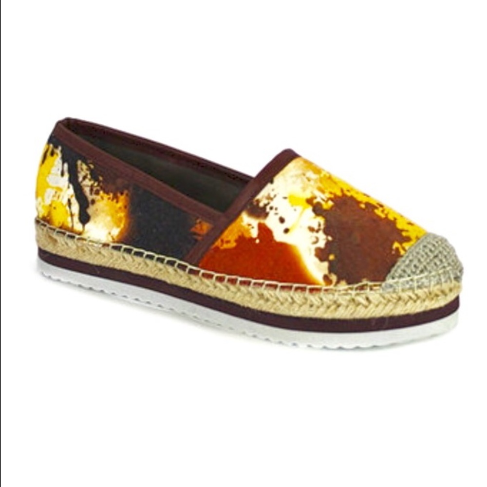 Espadrille slip-on