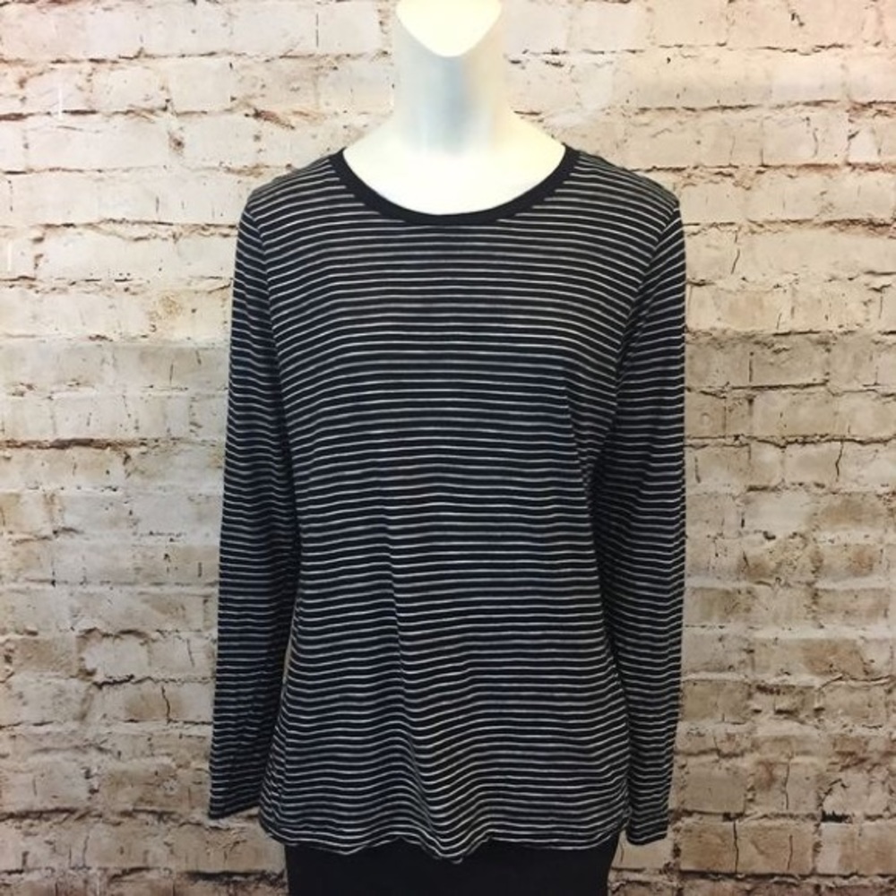 Zara Trafaluc long sleeve black and white t-shirt