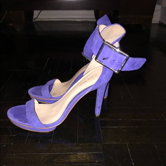 Calvin Klein Vivian Sandals - Picture 2 of 5
