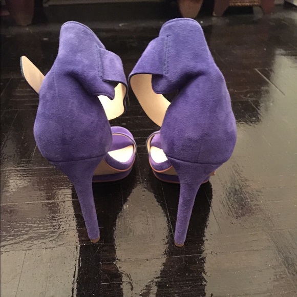 Calvin Klein Vivian Sandals - Picture 3 of 5