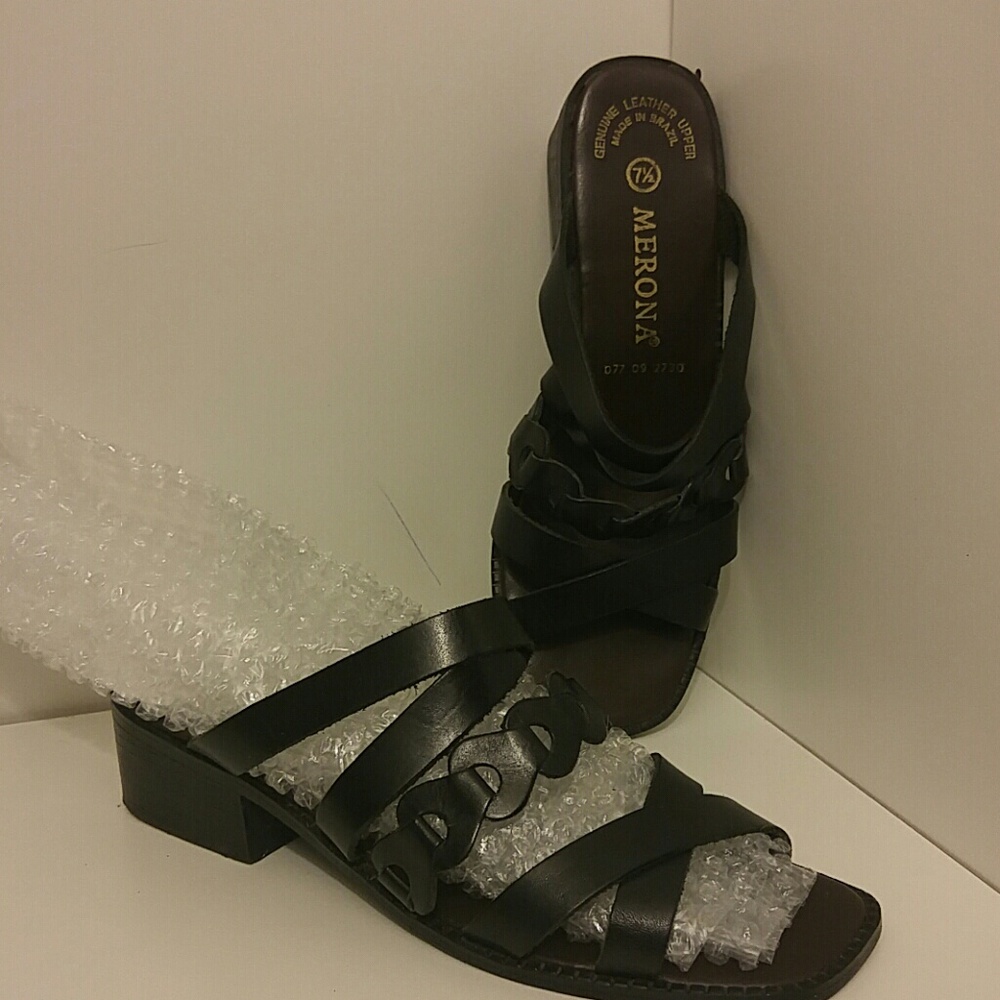 Versatile Black Sandals in Great Shape!