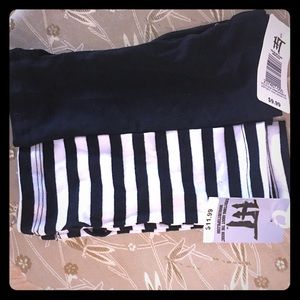 🔥FINAL PRICE🔥NWT Hot Topic Fingerless Gloves