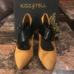 Kiss & Tell Heels 👠