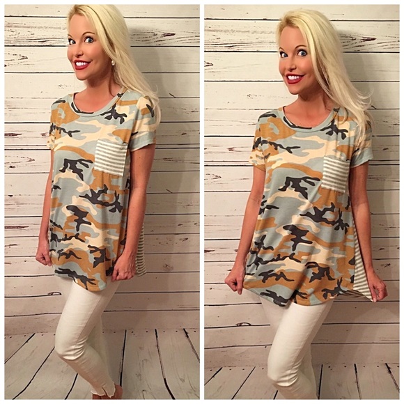 Adorable contrast camo top in taupe and blue! - Picture 2 of 3