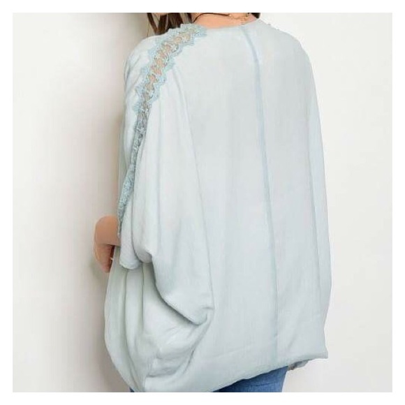 Light Blue Lace Kimono - Picture 4 of 7