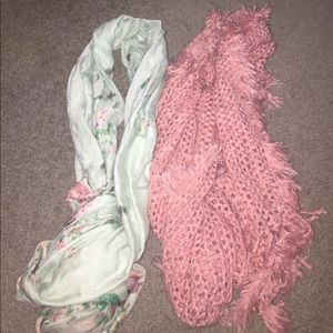 2 scarves