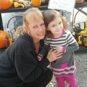 Meet your Posher, Stacy