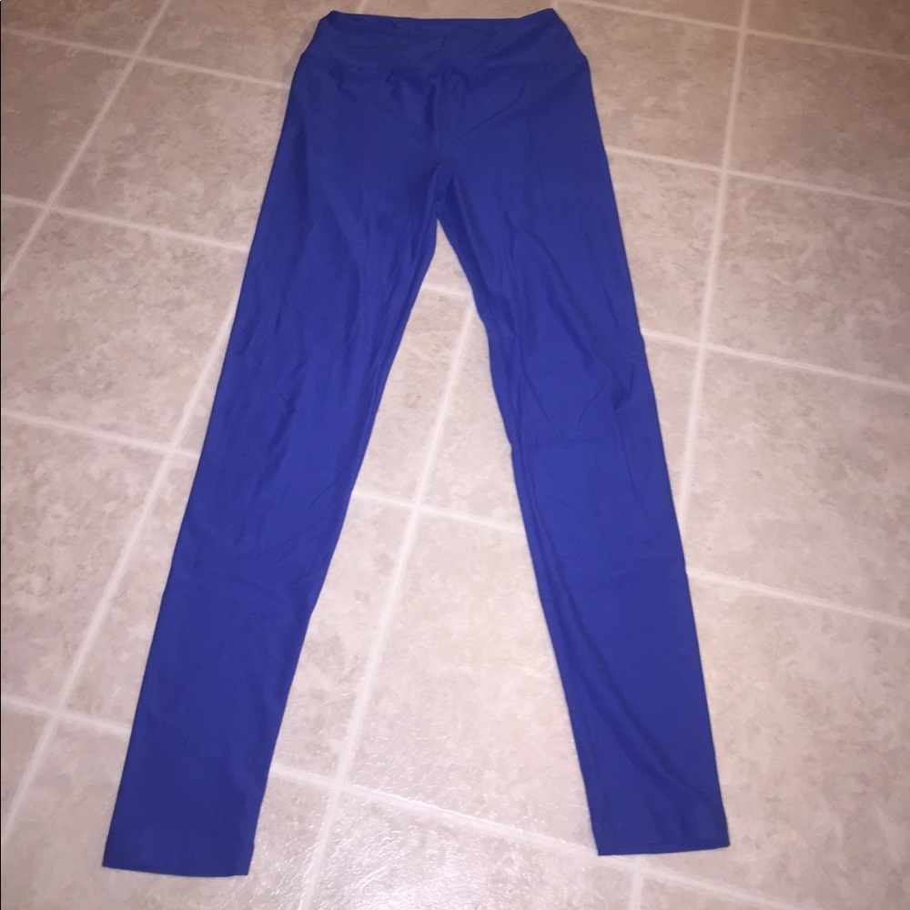 LuLaRoe Leggings. One Size. Solid Blue.