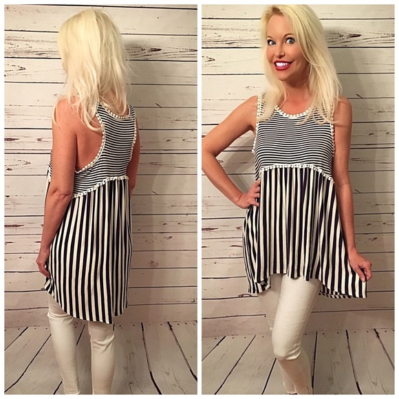 π³ LAST one! Contrast stripe Pom Pom detail tunic - Picture 2 of 4