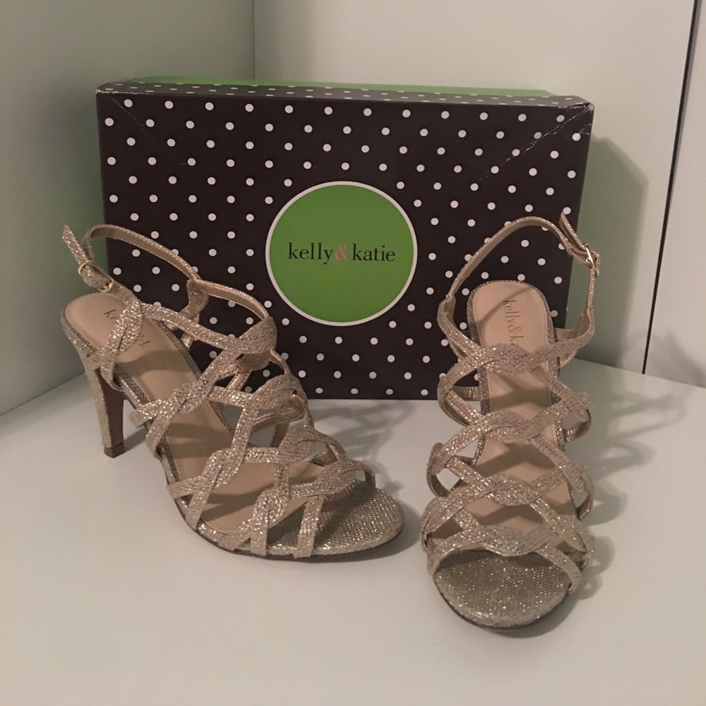 Gold Kelly & Katie heels with box