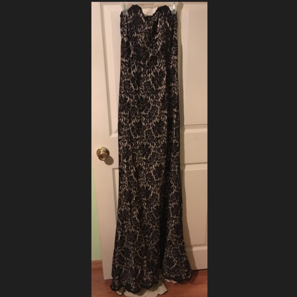 STUNNING👗🌷for Prom