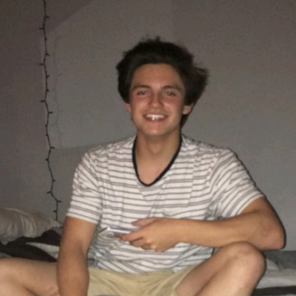Meet your Posher, Aydan