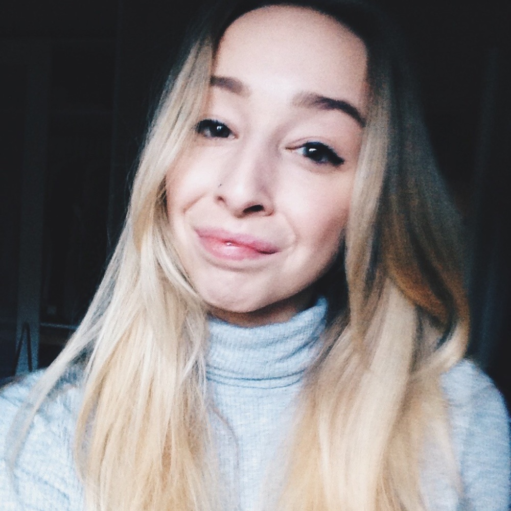 Meet your Posher, Ashley