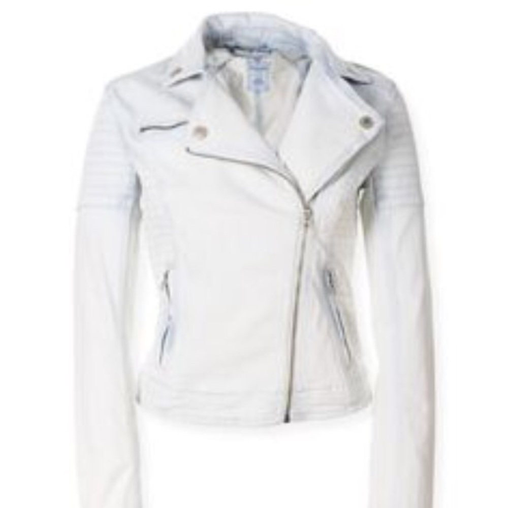 Aeropostale Light Wash Denim Jacket