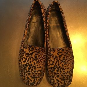 Stuart Weitzman animal print moccasins