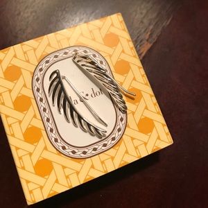 Stella and dot haven ear climbers