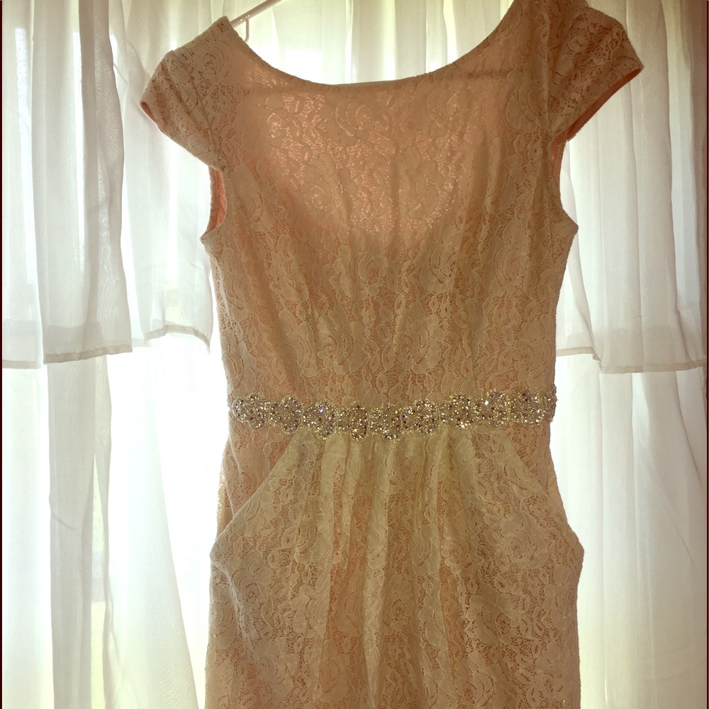David's Bridal dress with pockets.