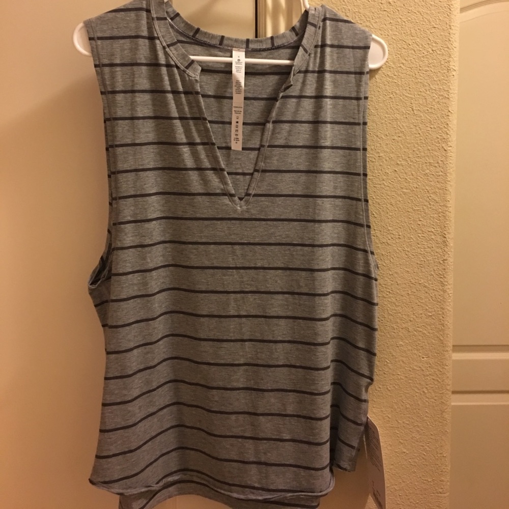 Lululemon "Yogi Cut Off Tee"
