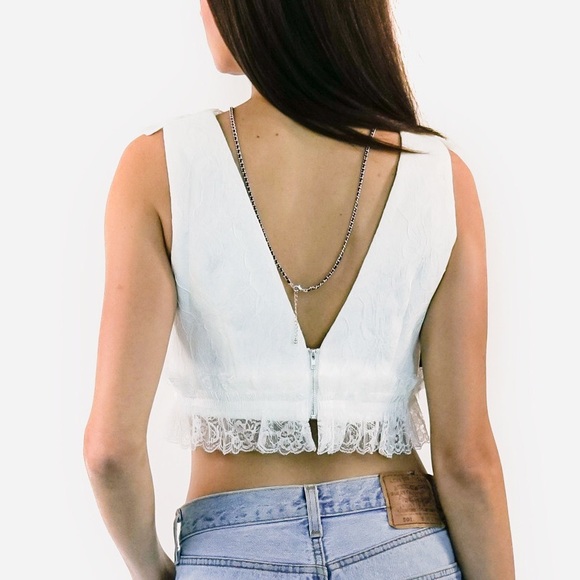 •Sale• White Lace Crop Top - Picture 5 of 7