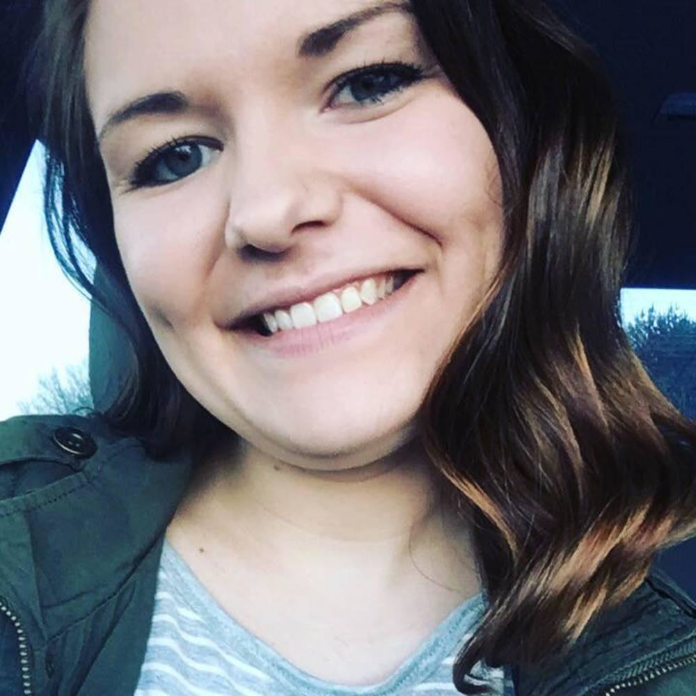 Meet your Posher, Kayla