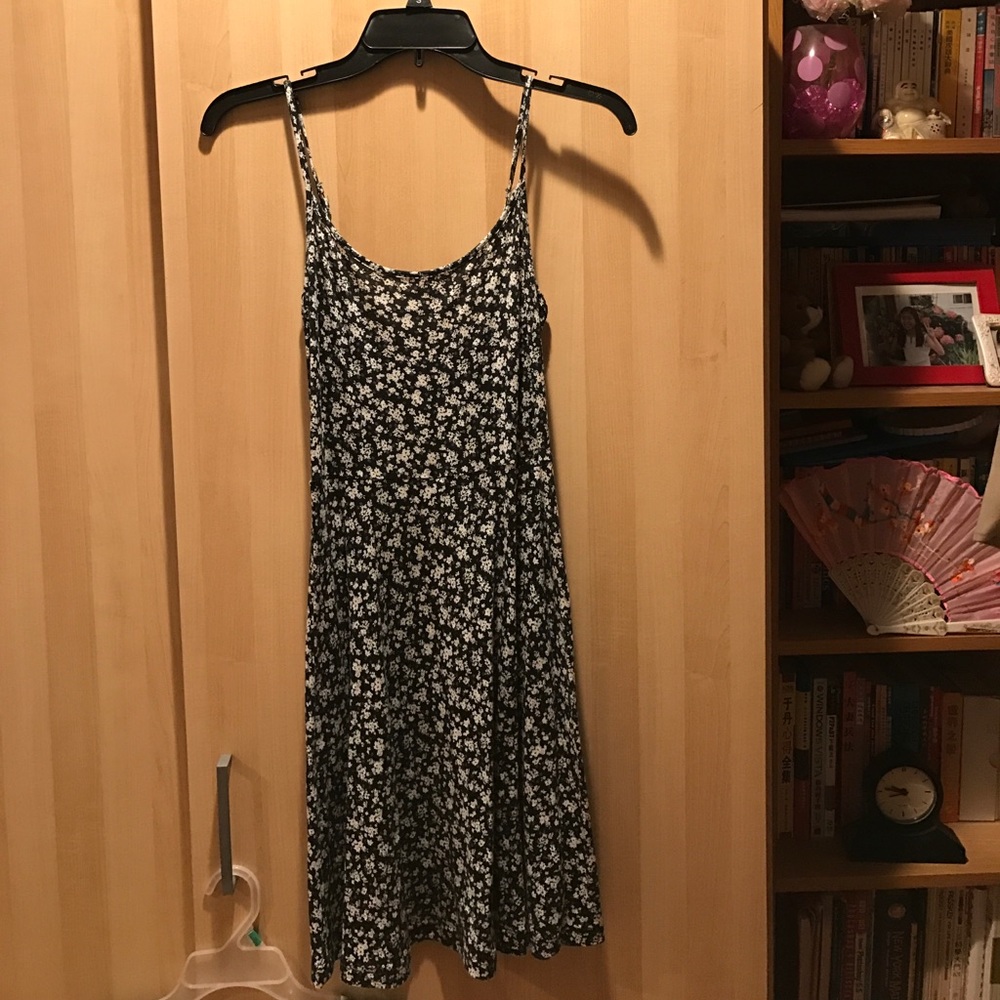Garage Sleeveless Caged Floral Dress