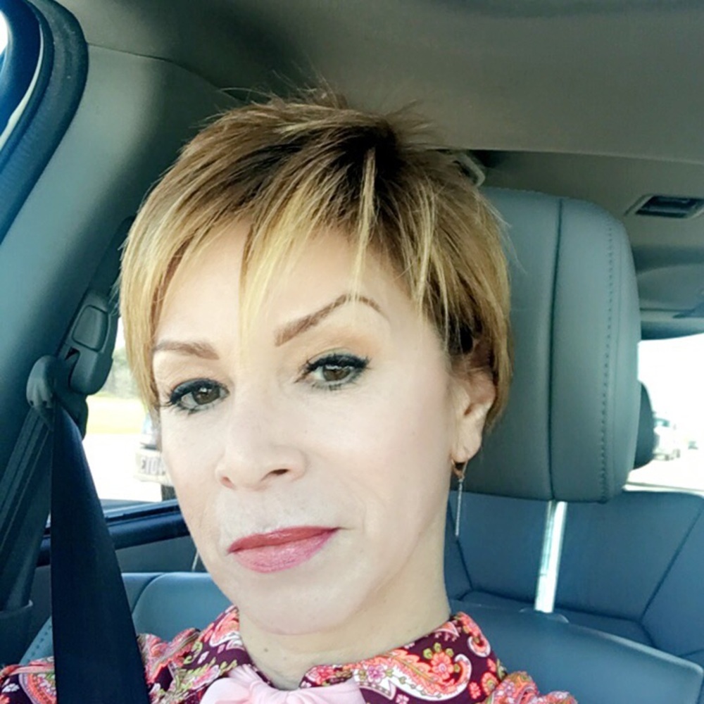 Meet your Posher, Joann