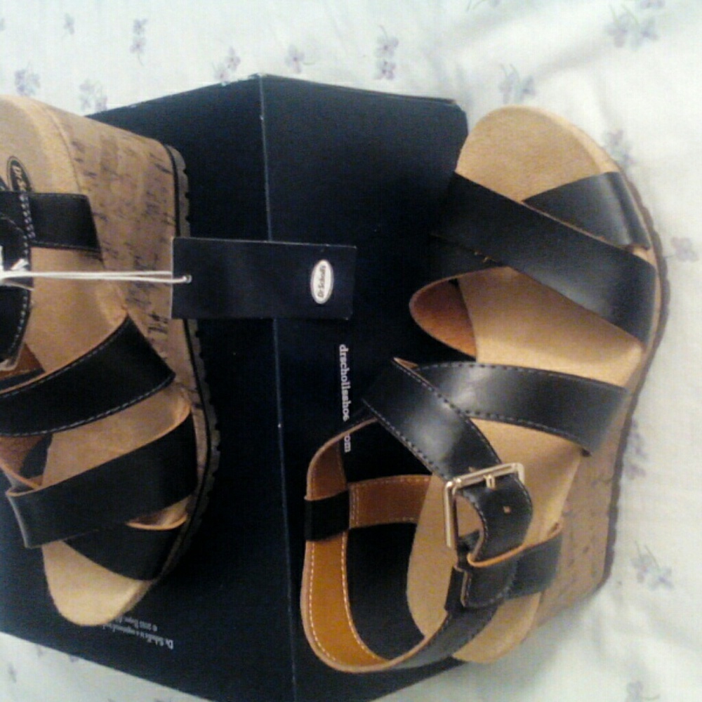 Black Dr.Scholl's sandals