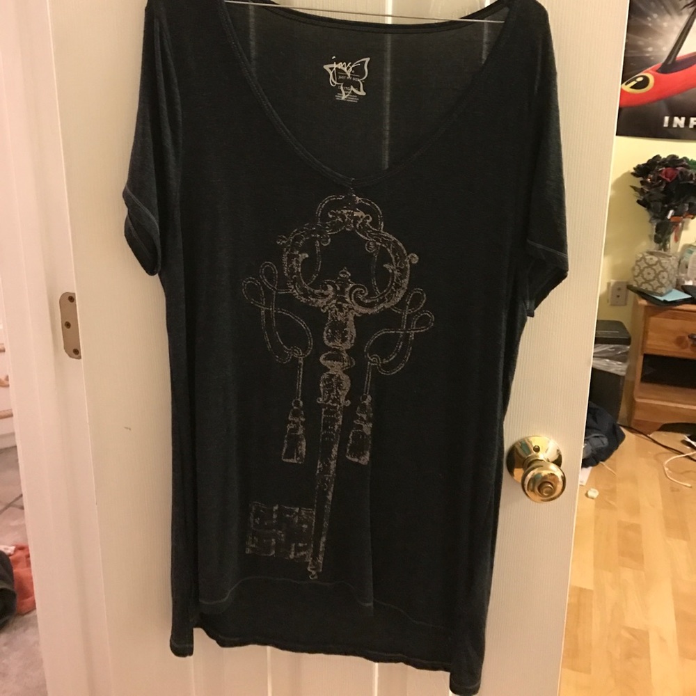 Key shirt