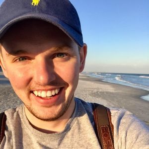 Meet your Posher, Travis