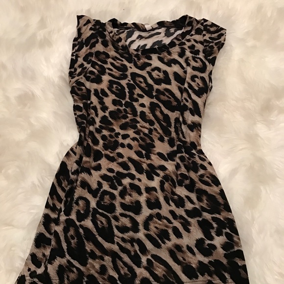 Leopard print top - Picture 2 of 4