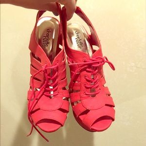 Red Laced Wedges 🔴FINAL SALE🔴