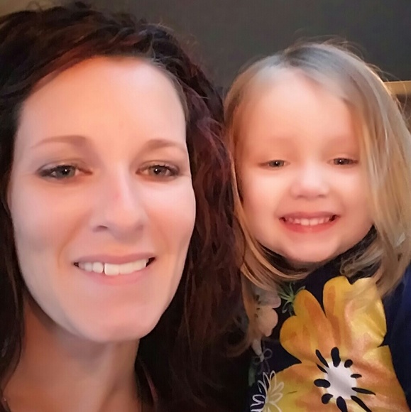 Meet your Posher, Megan - Picture 1 of 1