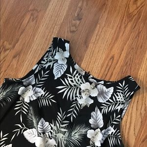 Unknown Brand Hawaiian Dress