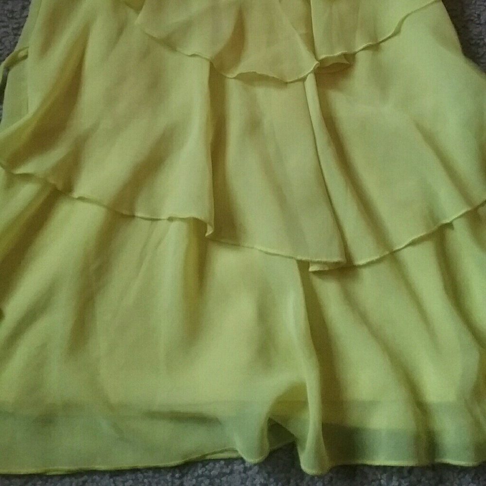 George ruffle top - Picture 2 of 3