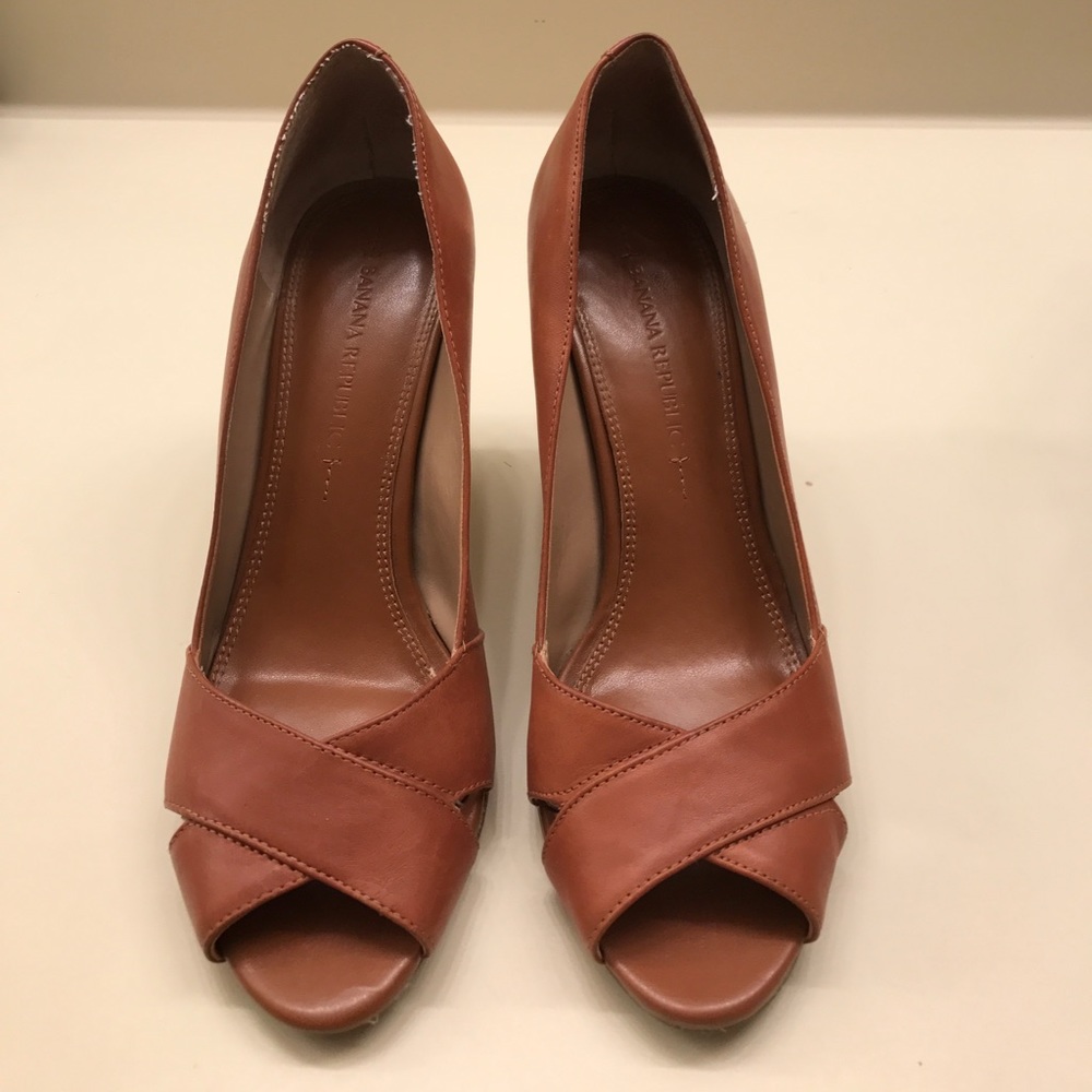 Banana Republic wedge heel