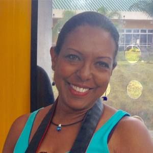 Meet your Posher, Aixa