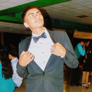 Meet your Posher, Javier