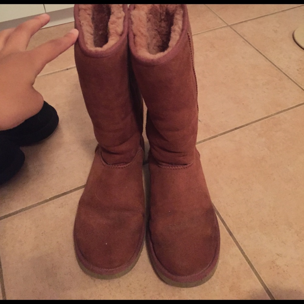 RARE auburn ugg australia boots