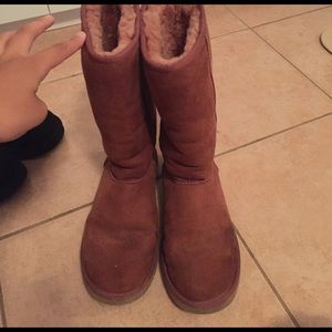 RARE auburn ugg australia boots