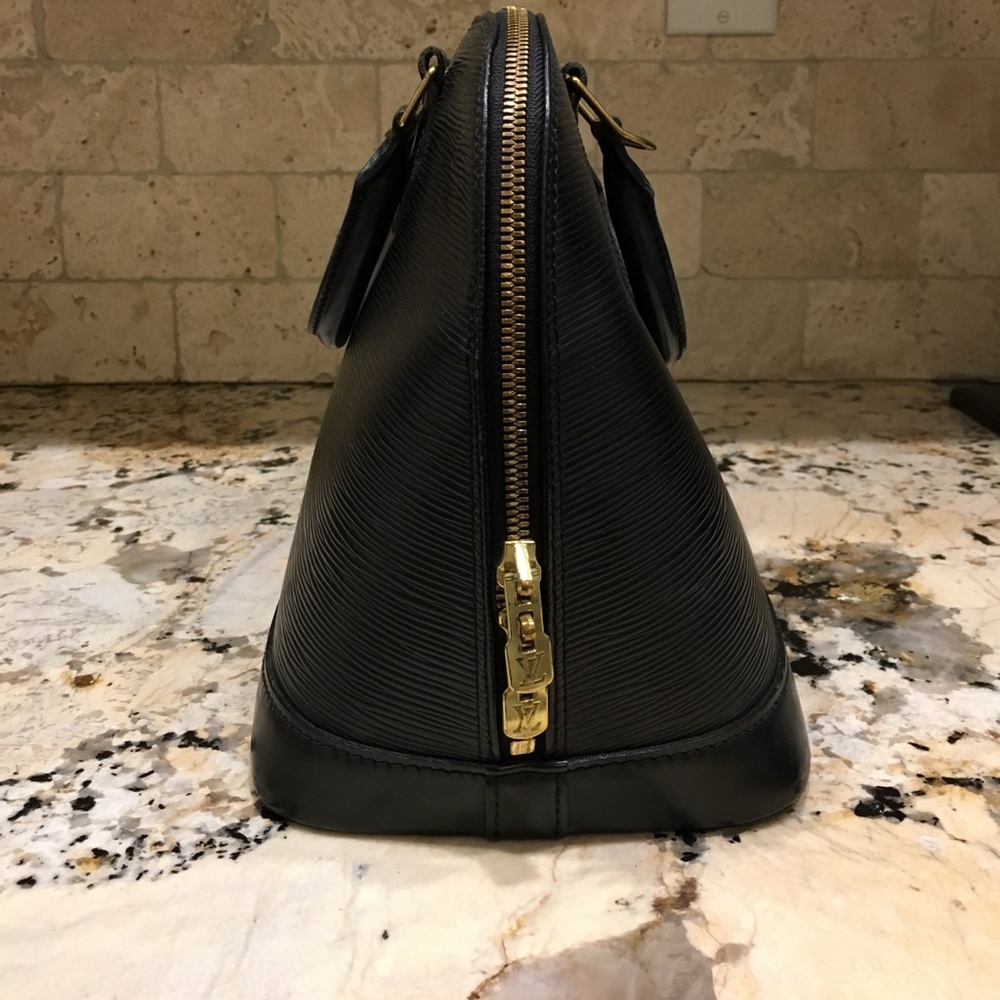 Louis Vuitton Epi Leather Alma PM - Picture 2 of 8
