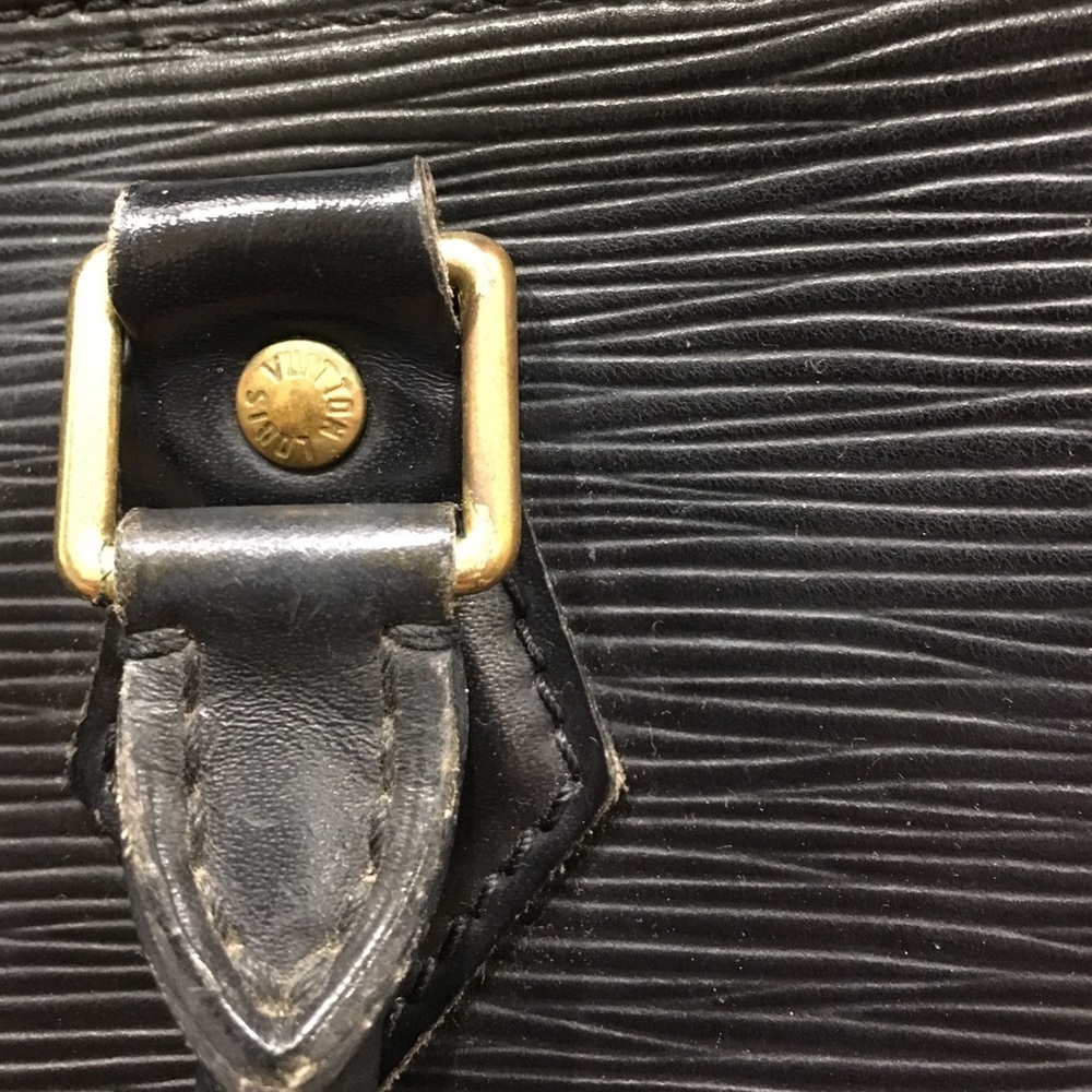 Louis Vuitton Epi Leather Alma PM - Picture 7 of 8