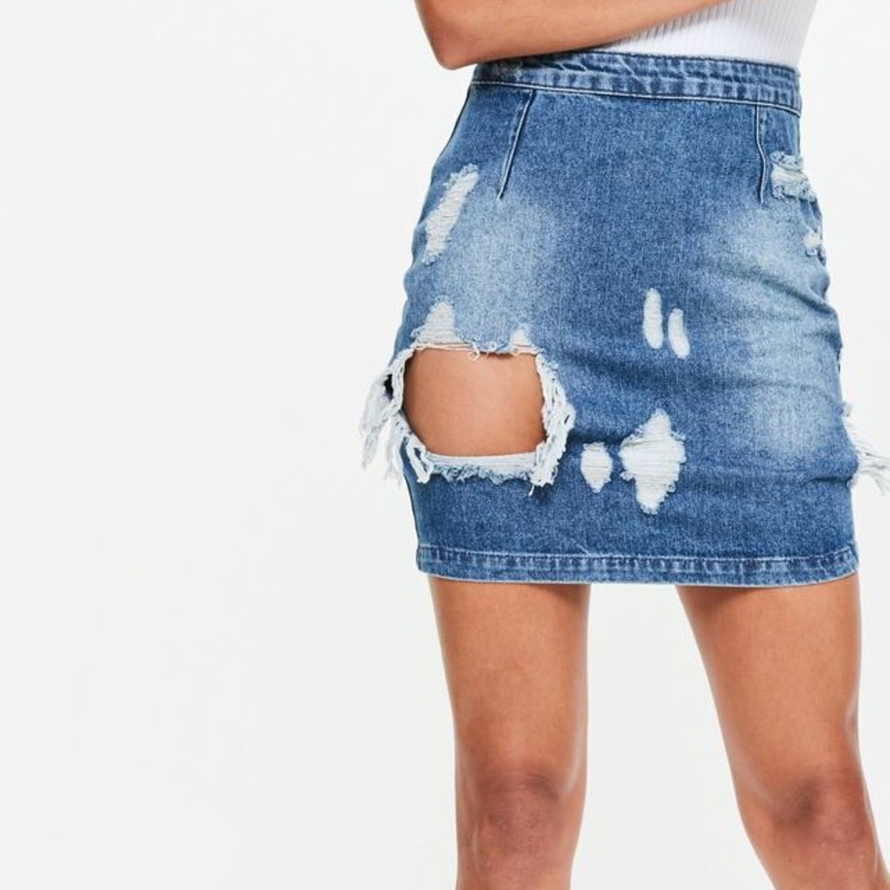 🆕Open rip Denim Mini skirt