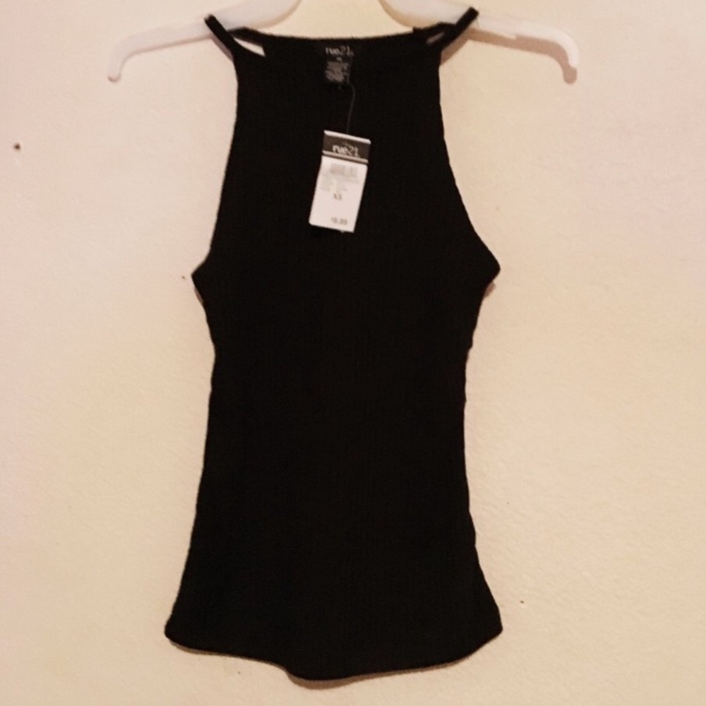 NWT Black highneck tanktop