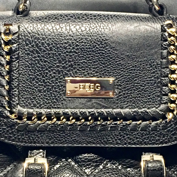 50% off for HP! 🎪 BCBG Paris Quilted Shoulder Bag - Picture 3 of 6